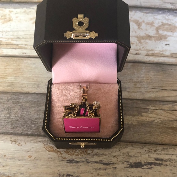 Juicy Couture Jewelry - Juicy Couture Pink Shopping Gift Bag Pendant Charm Juicy Couture Jewelry - Juicy Couture Pink Shopping Gift Bag Pendant Charm